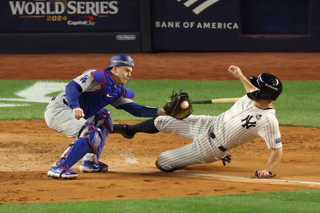 DODGERS SE PONE A UN TRIUNFO DE CORONARSE EN LA SERIE MUNDIAL