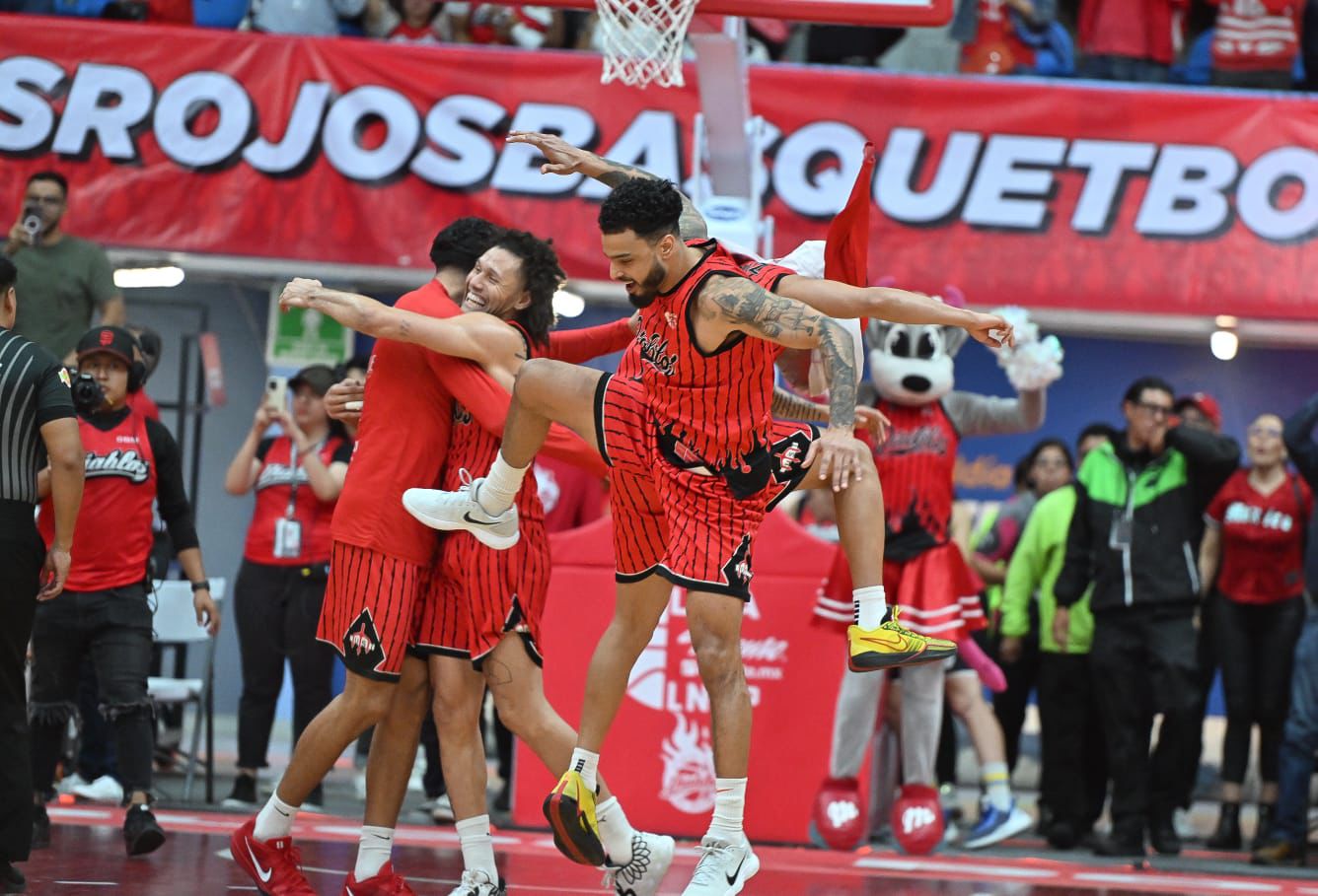 DIABLOS VENCE A SOLES Y ES FINALISTA EN LA LNBP